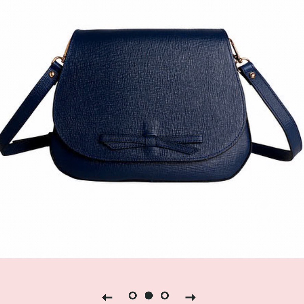 Elegant Hand Crafted Black Leather Women's Bag